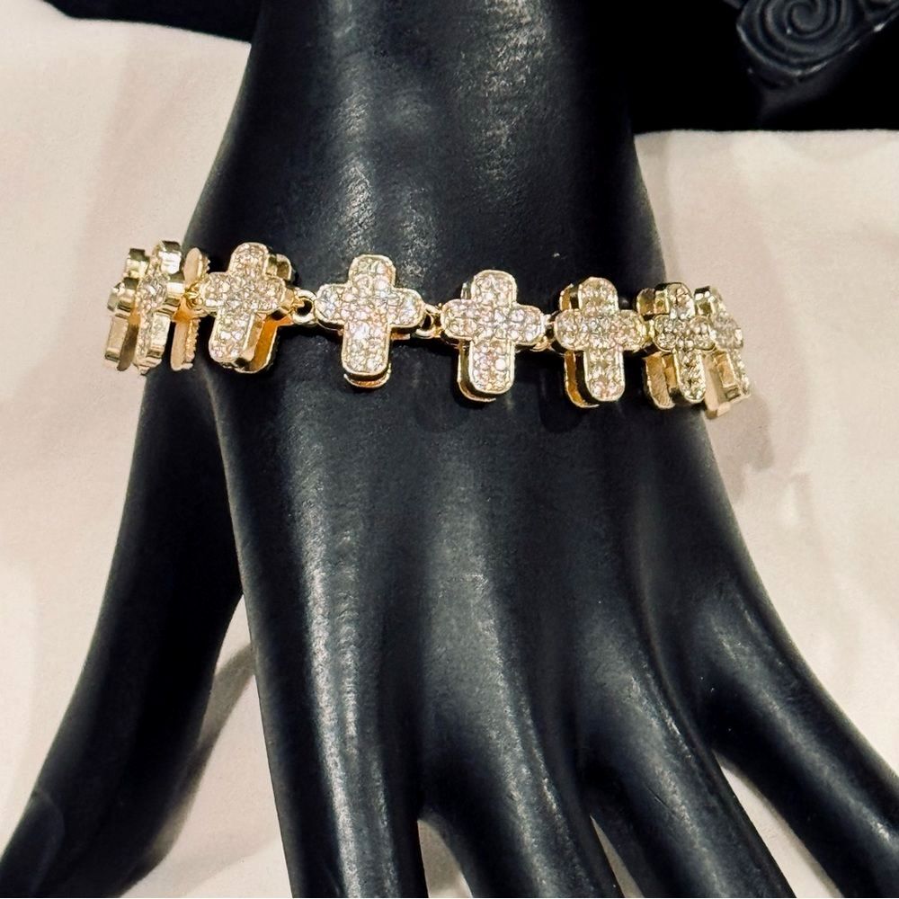 AJ USA Boutique Iced Out Cross Link VVS CZ 14k Plated Stainless Steel 7.25" NWT